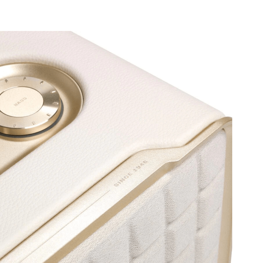 JBL Authentics 200 Smart Home Speaker