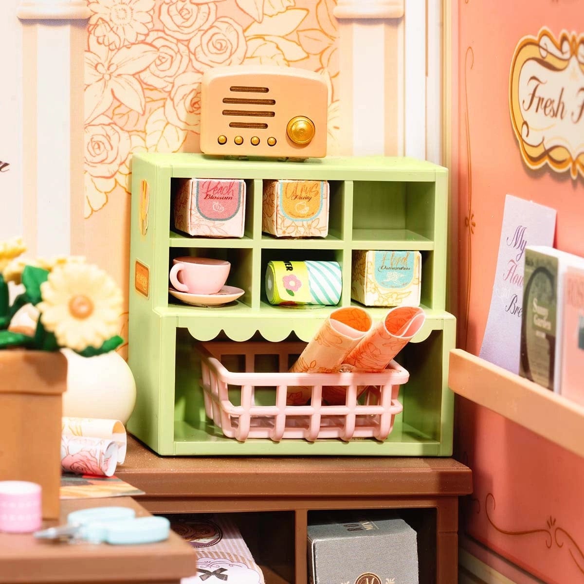 Rolife Super Creator Miniature House - Fresh Flower Shop DW017B