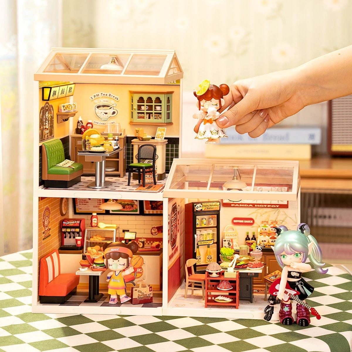 Rolife Super Creator Miniature House - Hong Kong Bites Cafe DW021