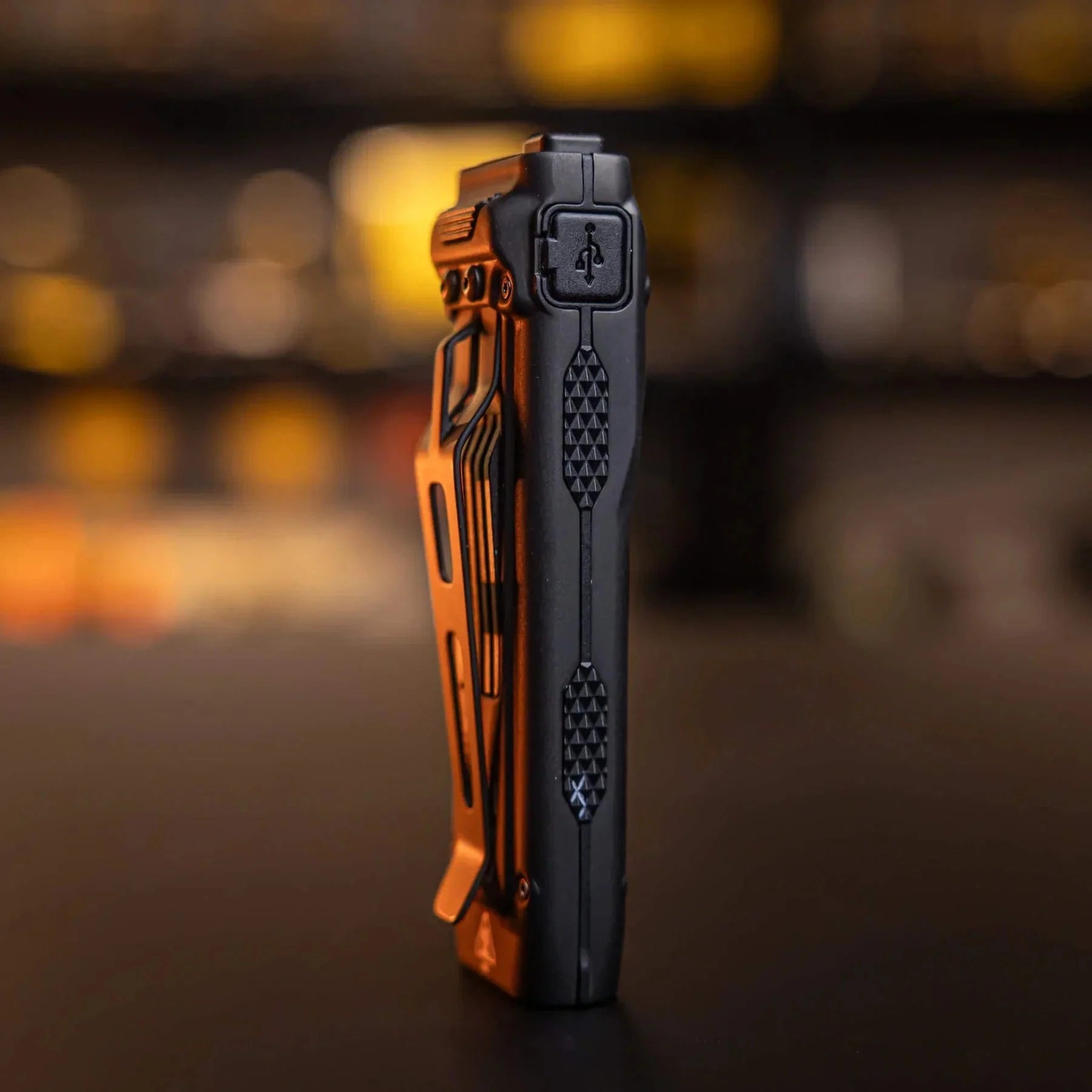 Nitecore EDC23 2500 Lumen USB-C Rechargeable Ultra-Slim EDC Flashlight