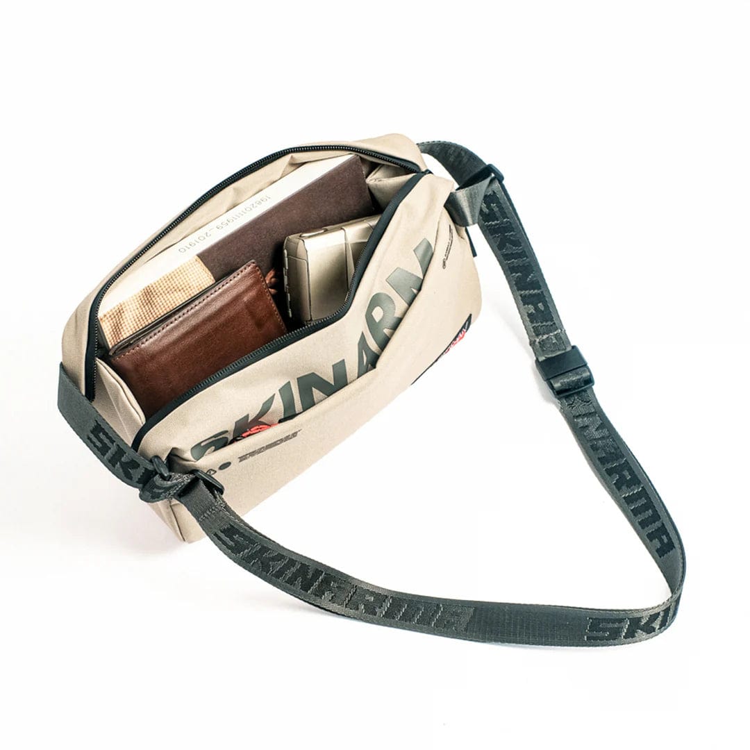 Skinarma Fardel Crossbody Bag