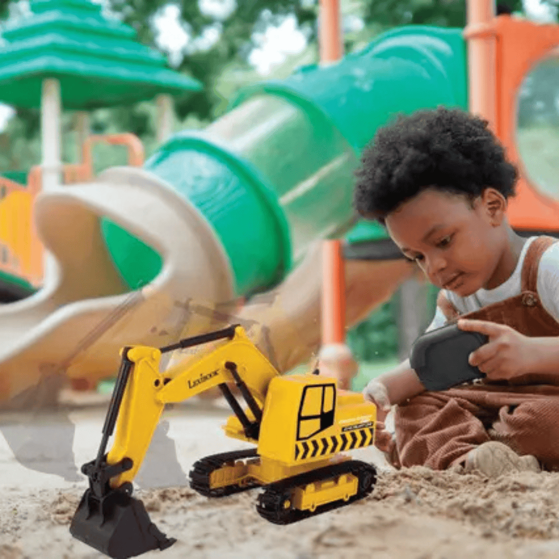 Lexibook RCP30 Crosslander Pro Remote Control Excavator with Reticulated Arm