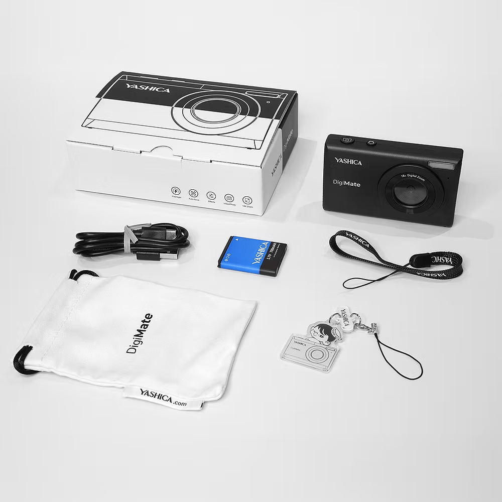 Yashica Digimate 100 Compact Digital Camera