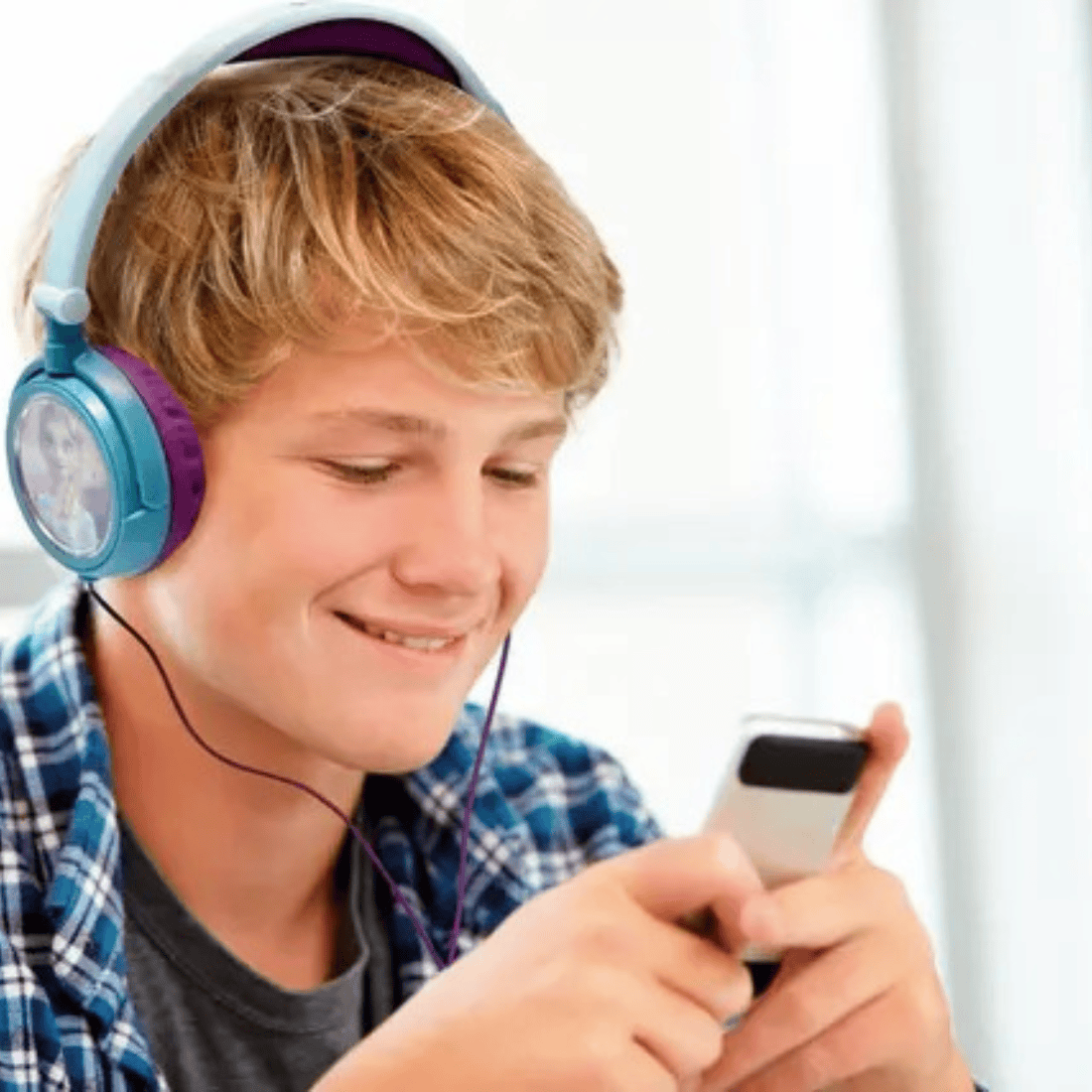 Lexibook HP010 Series Stereo Wired Foldable Headphones with Volume Control