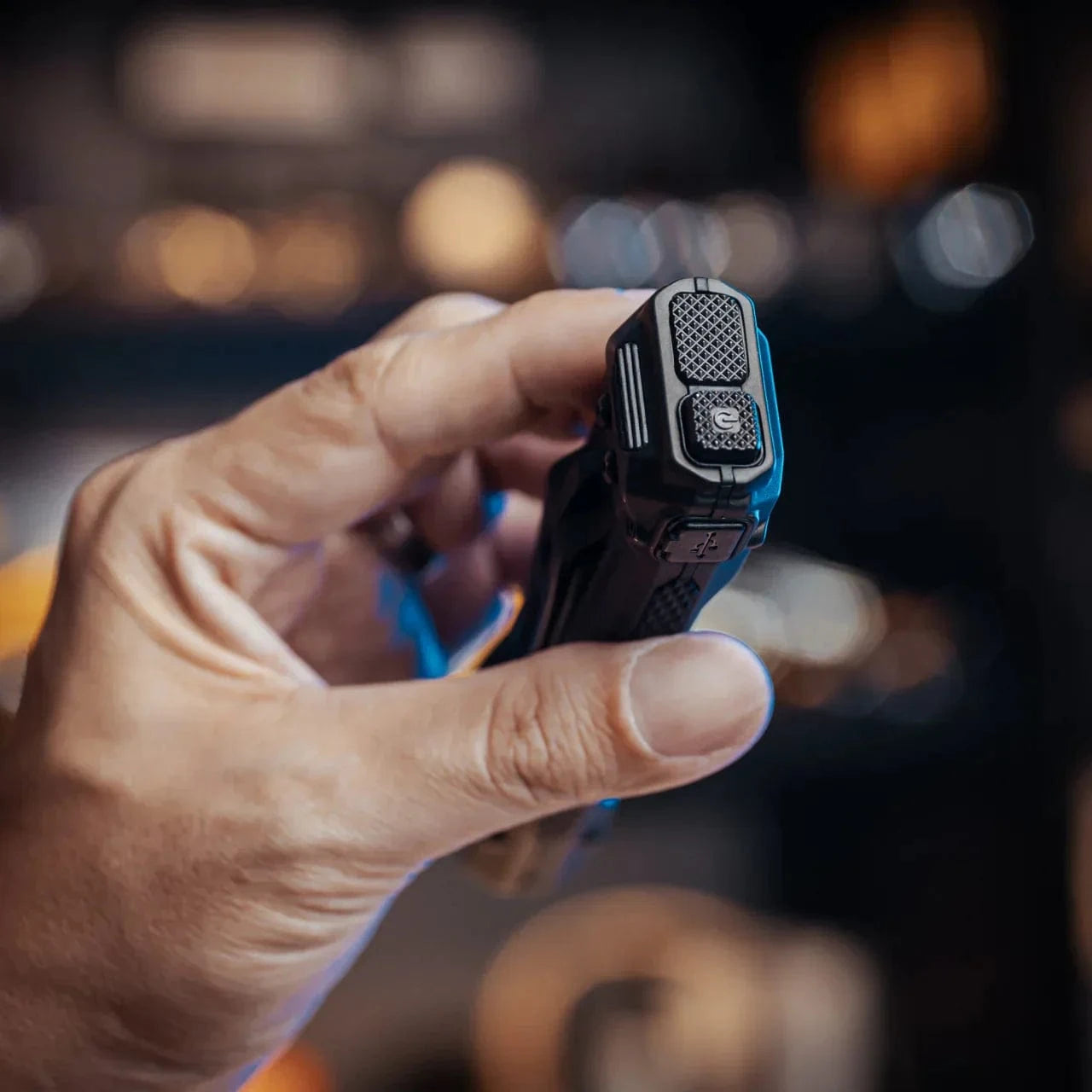 Nitecore EDC29 6500 Lumens Rechargeable Touch Light