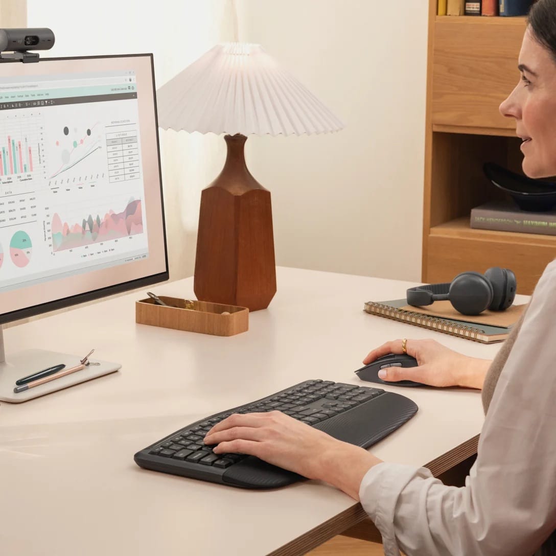 Logitech Signature Comfort Plus M850 L | Wireless Bluetooth Mouse With Palm Cushion For Enhanced Comfort