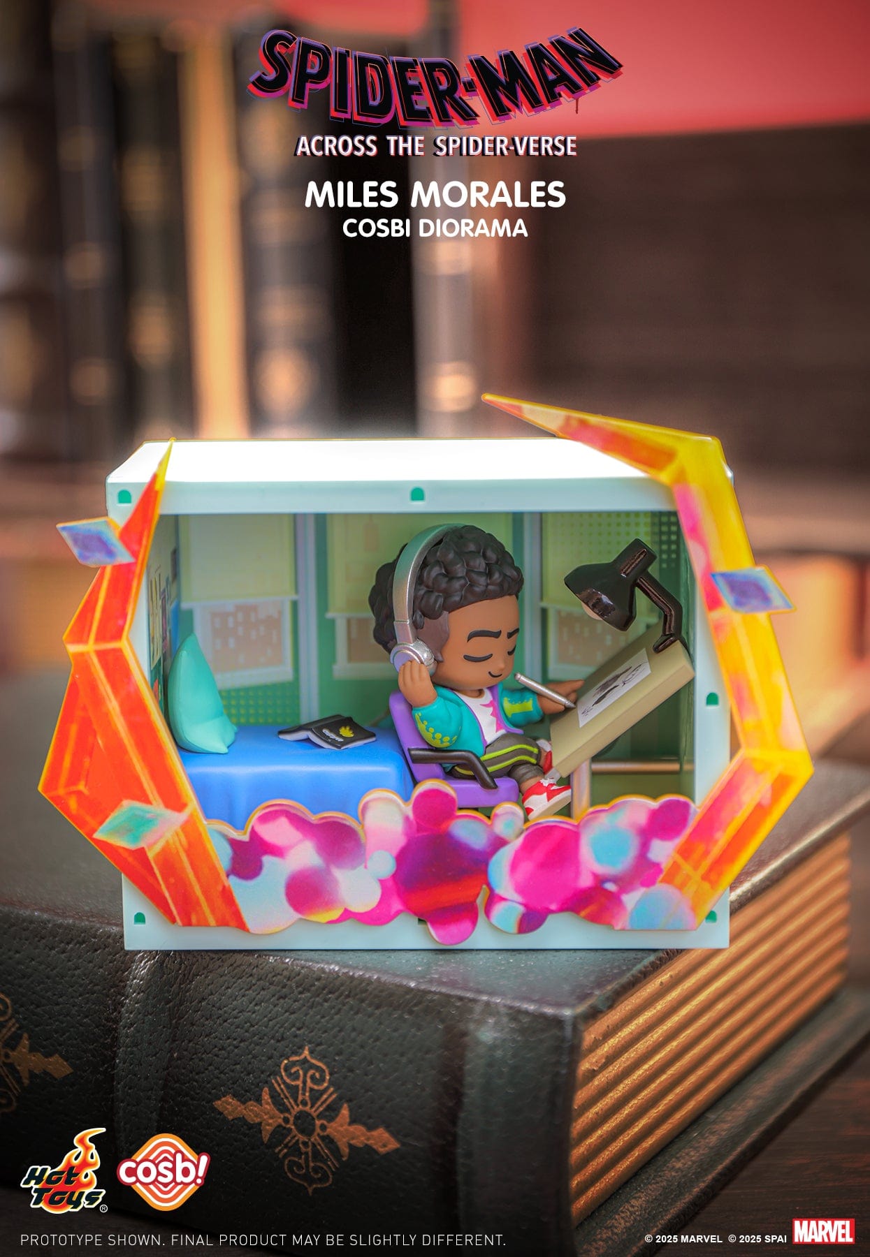 Hot Toys CBX301 Spiderman Across The Spider Verse Cosbi Diorama Collectible Figure Blind Box