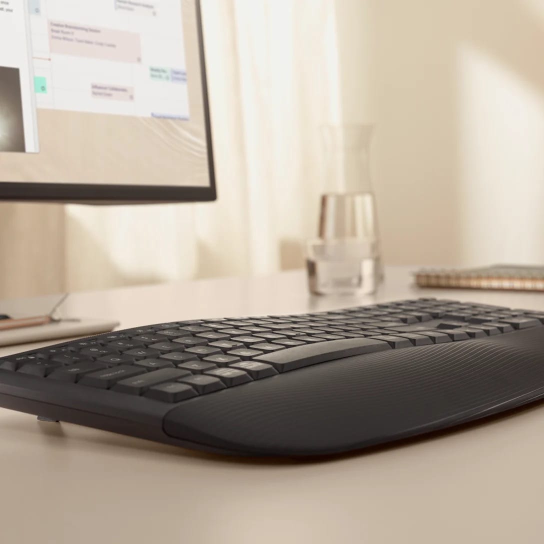 Logitech Signature Comfort Plus Combo MK880 | Bluetooth Keyboard And Mouse Combo Combo For All Day Comfort