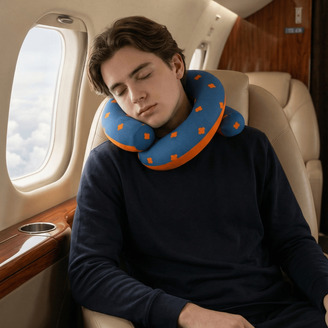 OTO TW-009 Twistie Travel Neck Pillow