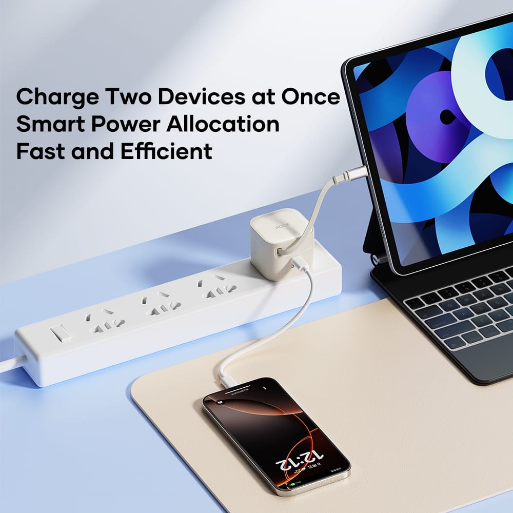 ROCK T90 35W GaN Wall Charger with Built-in Retractable Type-C Cable