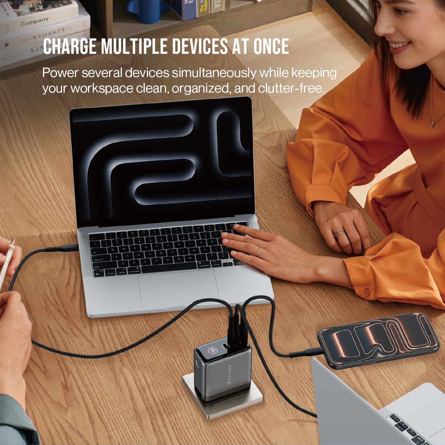 SKYZER PD173GY | 165W Display GaN Universal Travel Charger