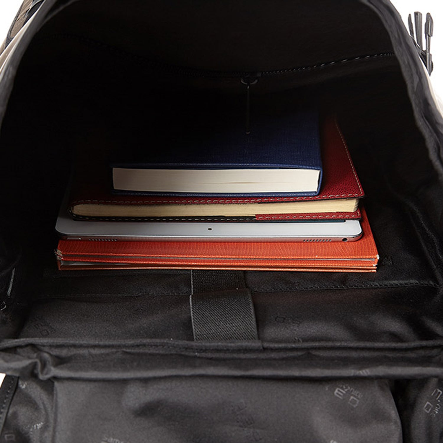 Samsonite Red ELLWOOD Flap Backpack
