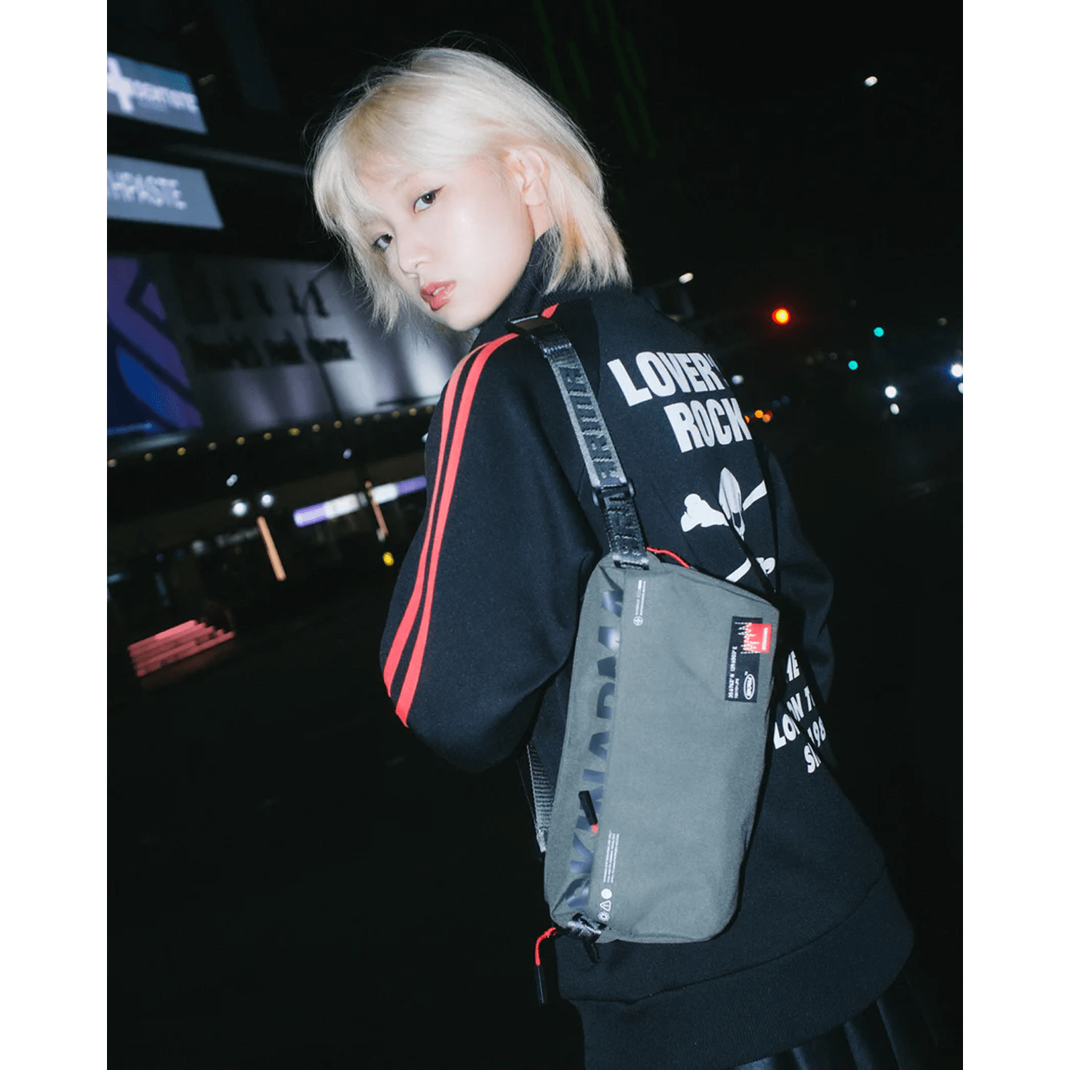 Skinarma Fardel Crossbody Bag