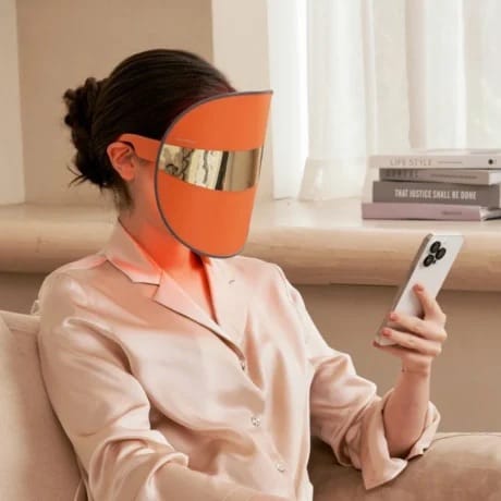 TOUCHBeauty GLAM LED Face Mask | Light Therapy in 10 Minutes