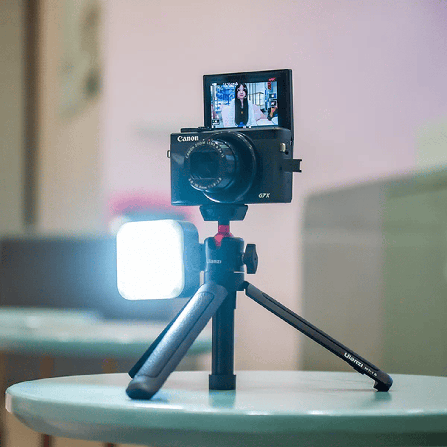 Ulanzi MT-16 Extendable Tripod