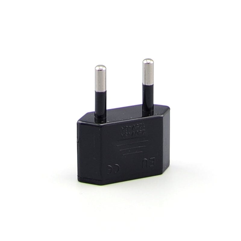 Skyzer PD154 Multi-National Travel Adapter with Protective Case