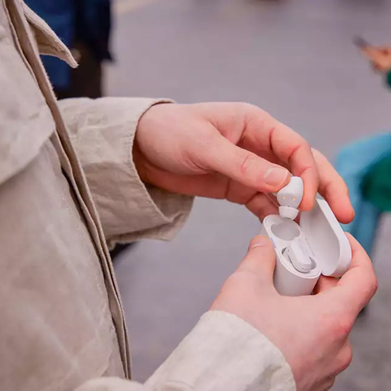 Philips TAT3508 True Wireless Noise-Canceling Earbuds