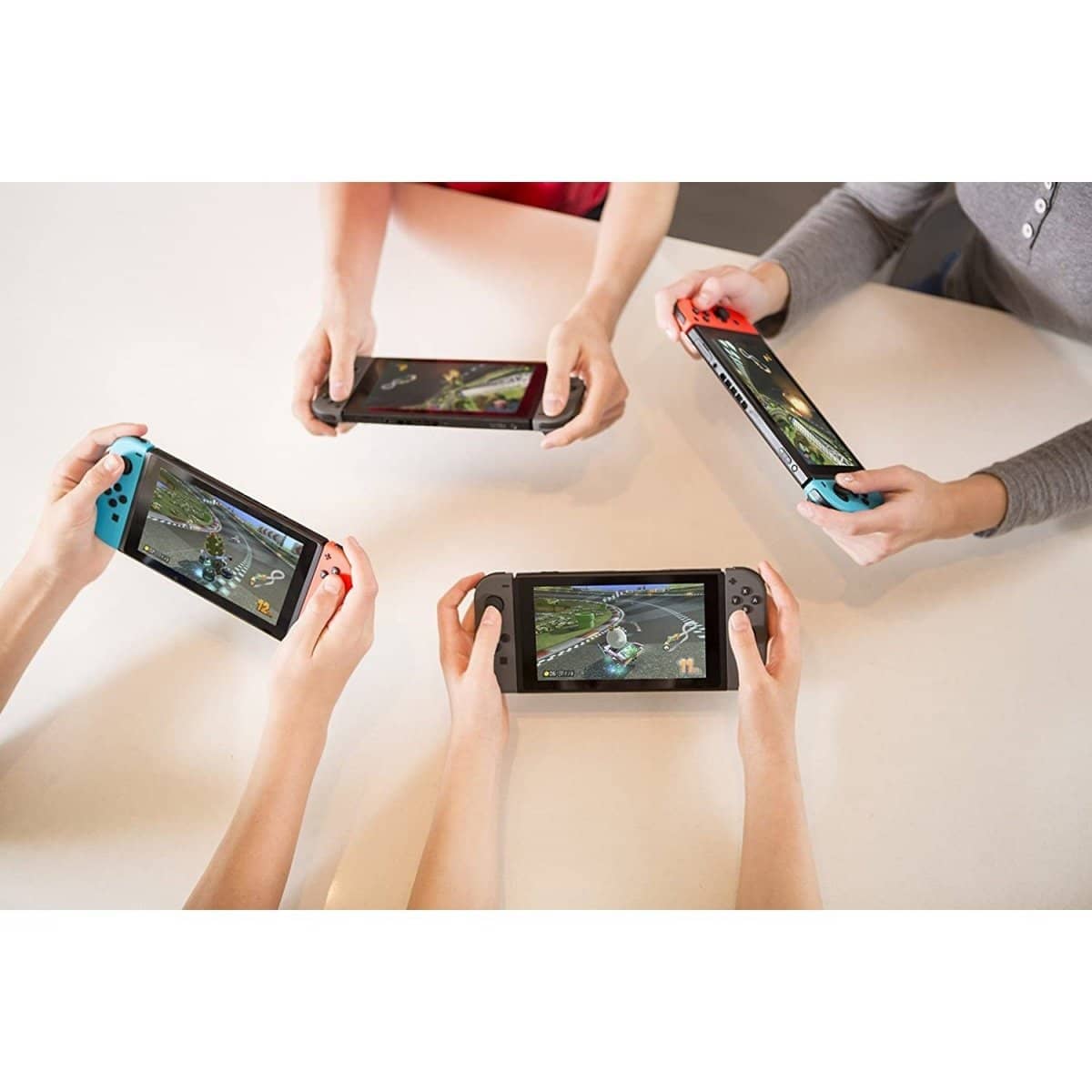 Nintendo Switch Mario Kart 8 Deluxe - Toottoot SG