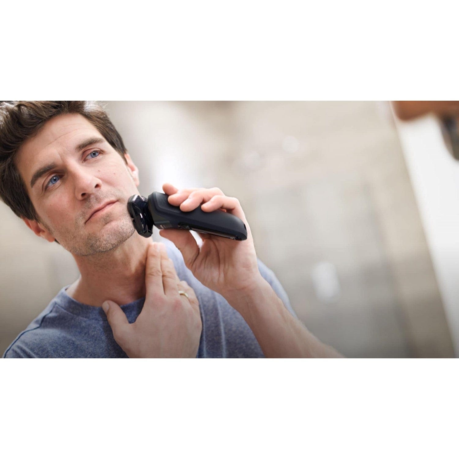 Philips Shaver Series 5000 Wet & Dry Electric Shaver S5588/17