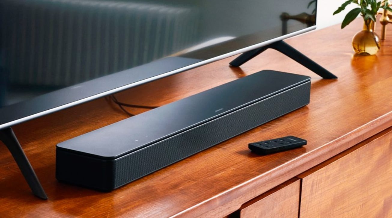 A Guide to Picking the Best Soundbar for Your Home TV