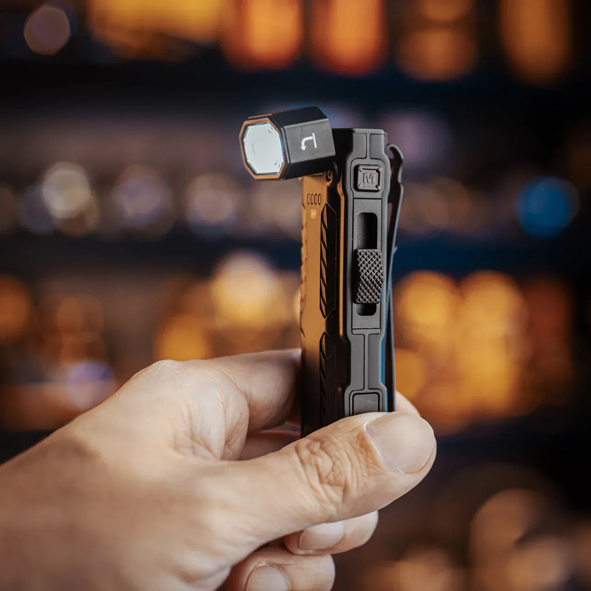 Nitecore EDC09 1600 Lumens L Angle Rechargeable Torchlight