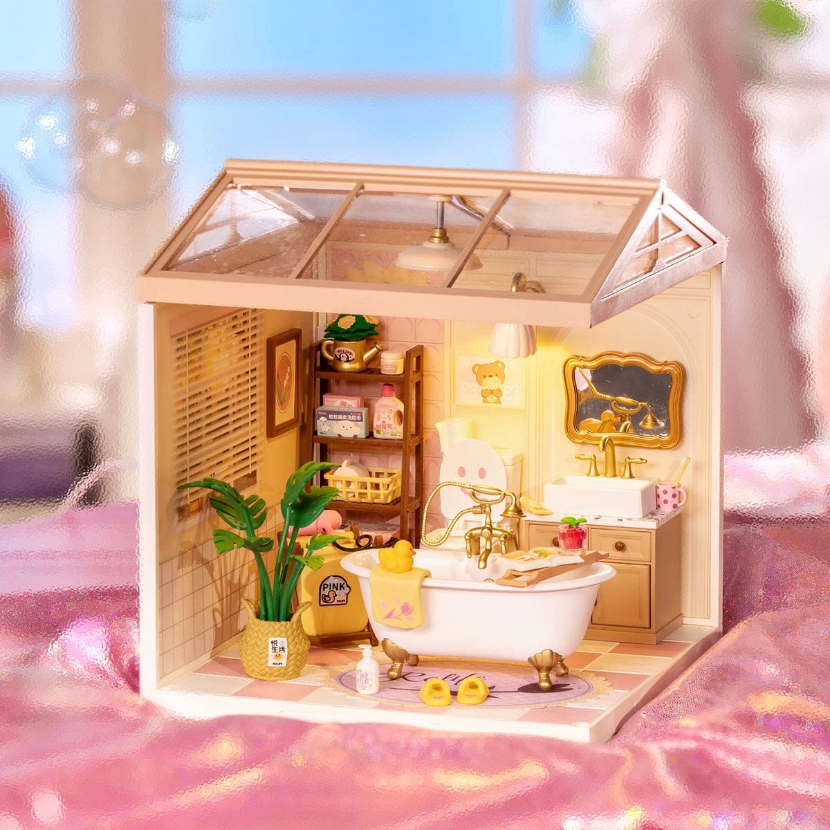 Rolife Bubble Bathroom Super Creator Miniature House DW014B