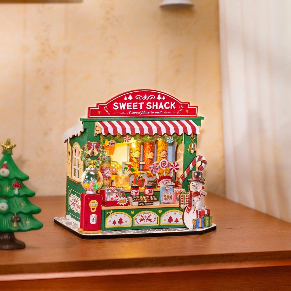 Rolife DIY Miniature House - Christmas Candy Stand DS043