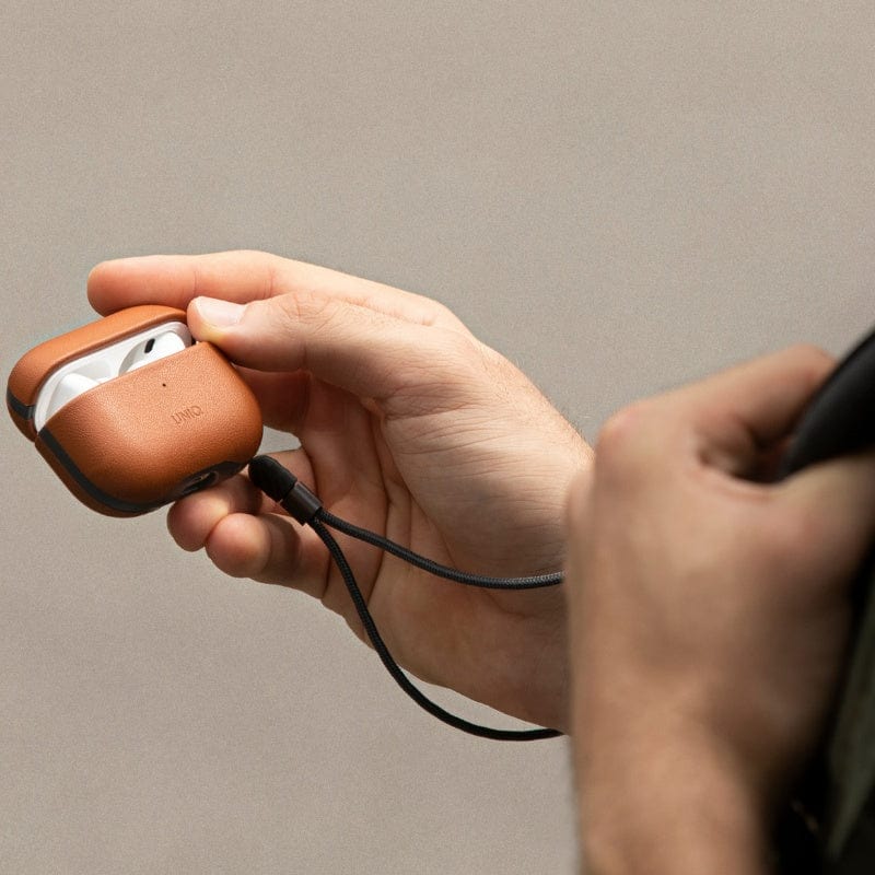 Uniq Terra Genuine Leather Airpods Pro 2 Case