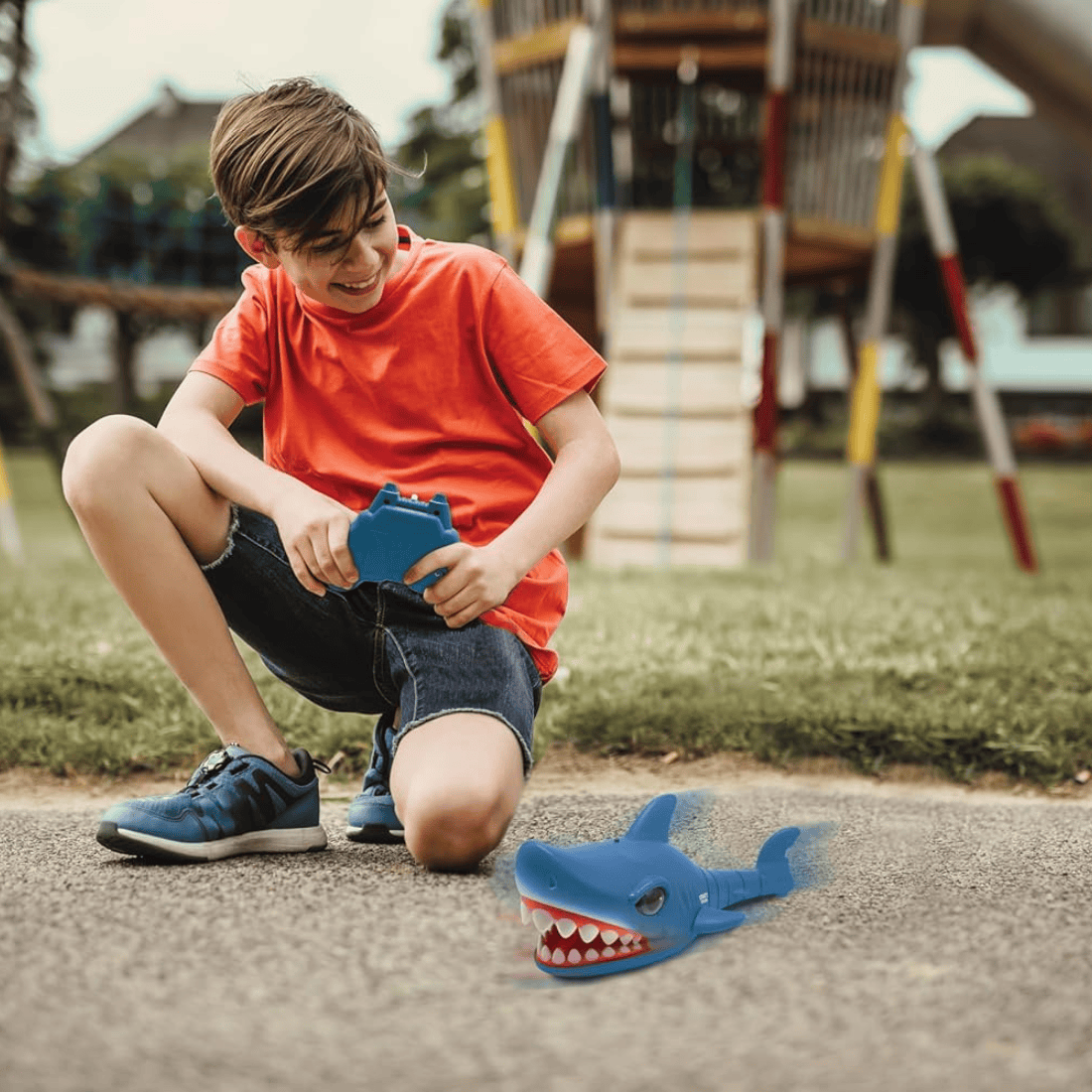 Lexibook SHARK01 Remote Controlled Crazy Shark with Sound Effects