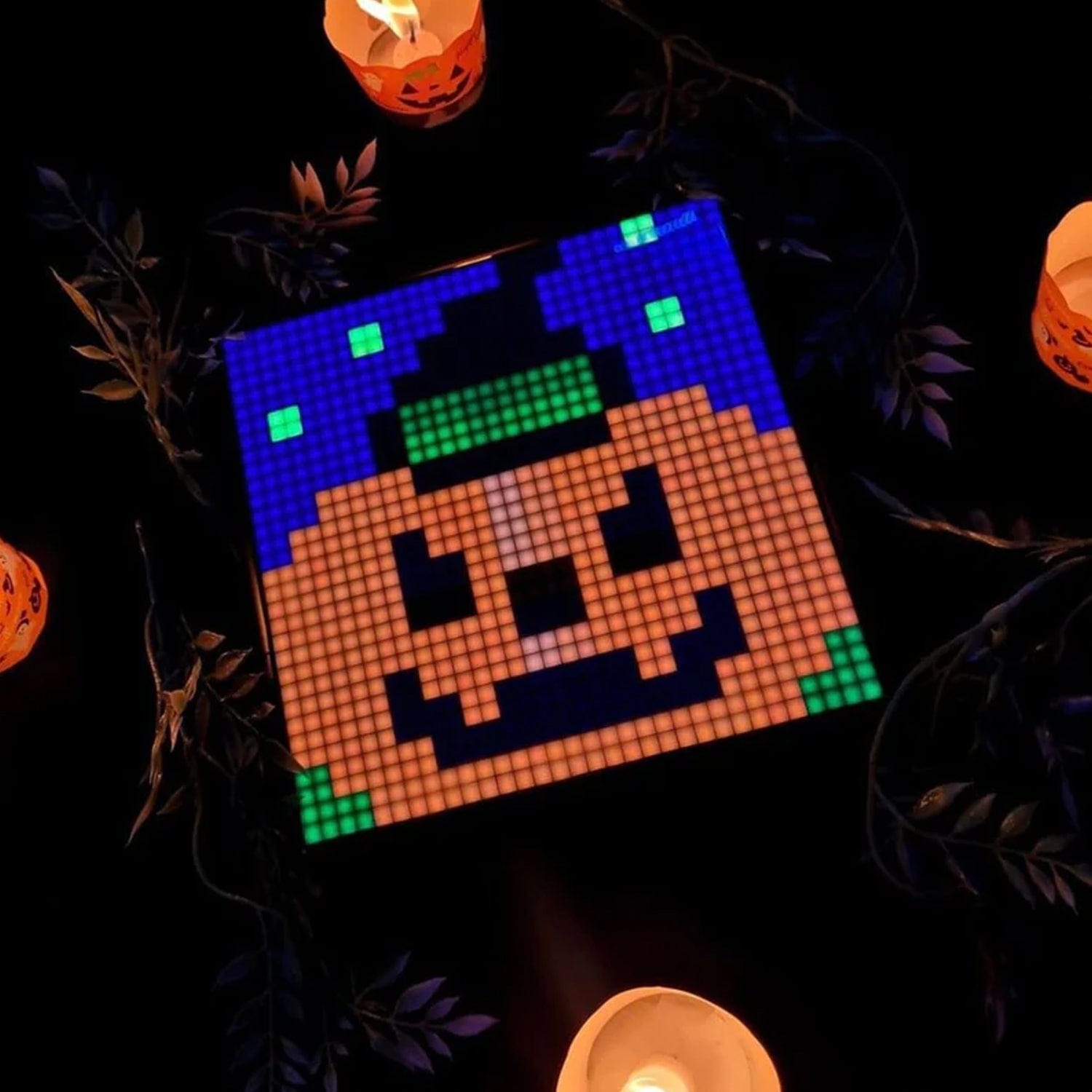 Divoom Pixoo-Max 32 x 32 Pixel Art LED Display