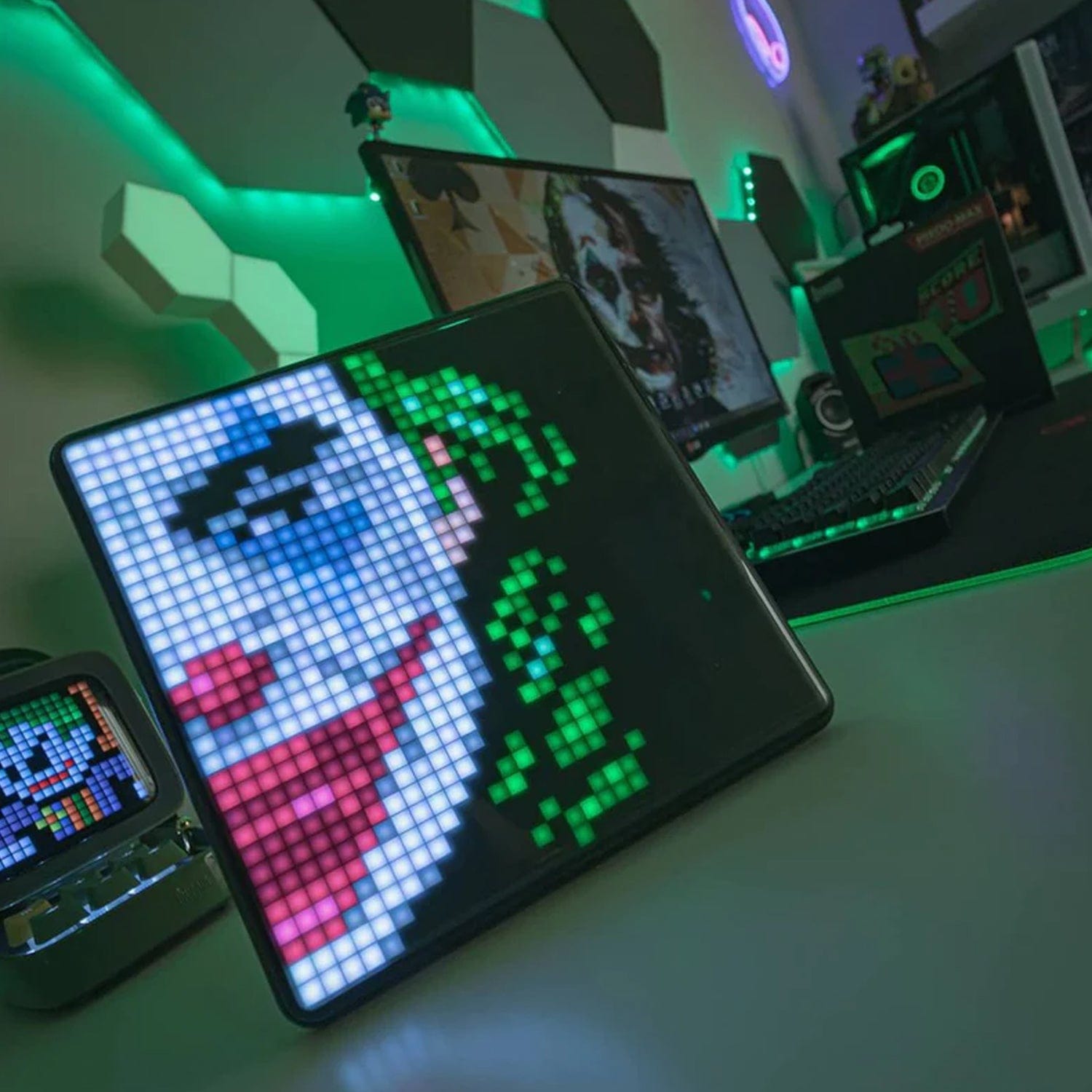 Divoom Pixoo-Max 32 x 32 Pixel Art LED Display