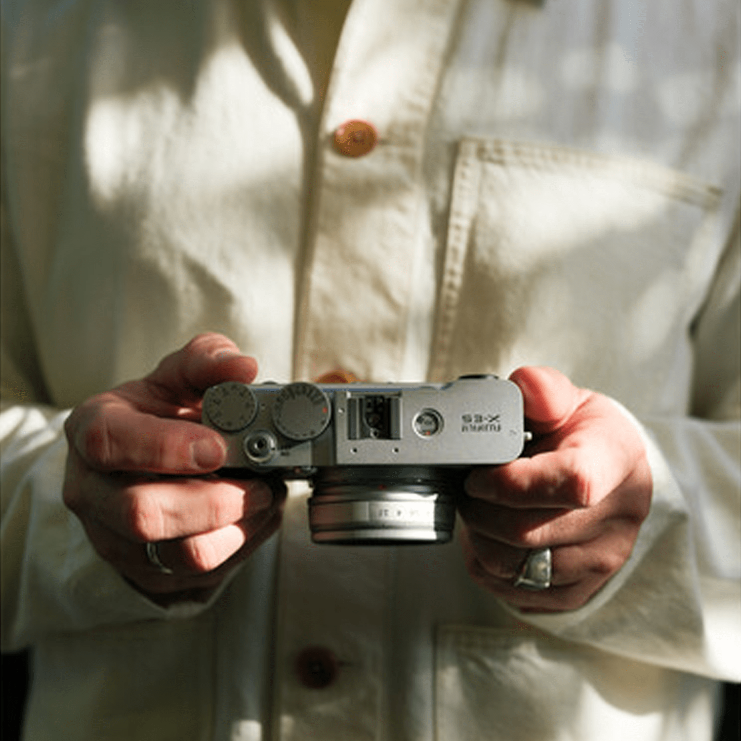 FUJIFILM X-E5 Mirrorless Camera
