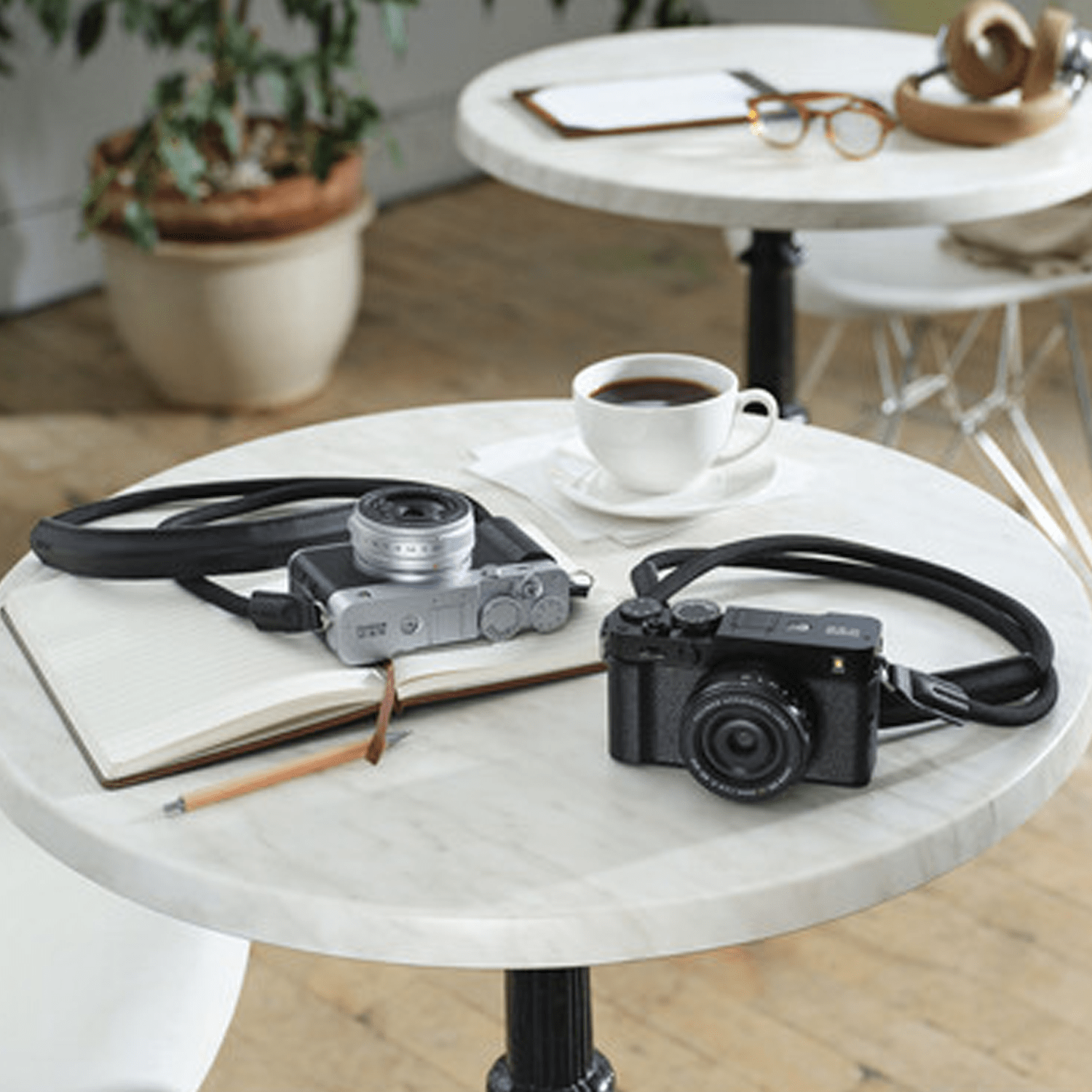 FUJIFILM X-E5 Mirrorless Camera