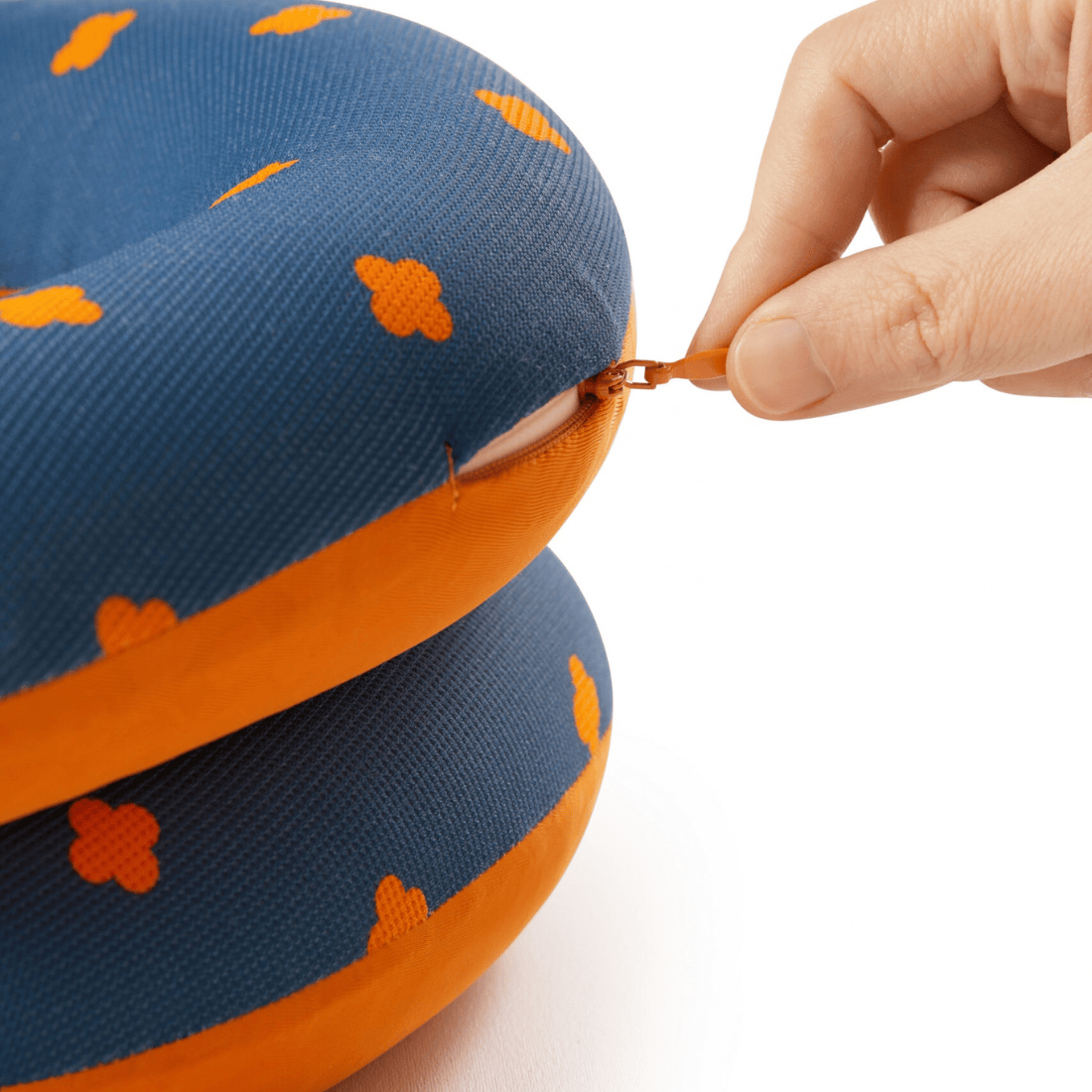 OTO TW-009 Twistie Travel Neck Pillow