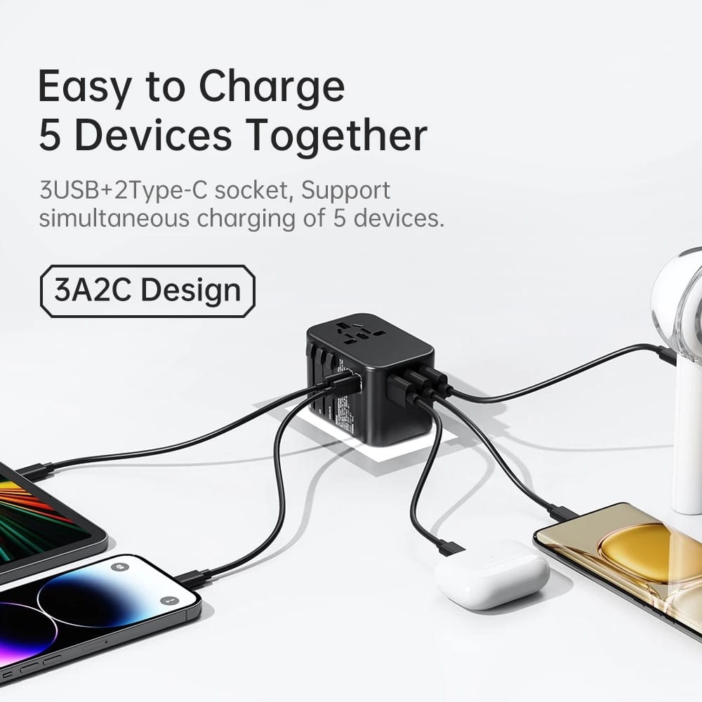 ROCK T62 Multifunctional World Travel Adapter PD 35W Fast Charger