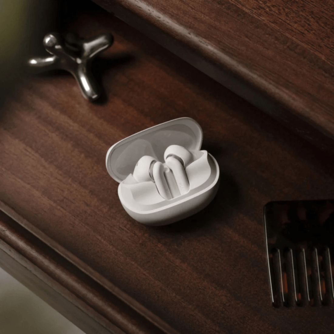 Sudio E4 Pro Hybrid Noise Cancelling Wireless Earbuds