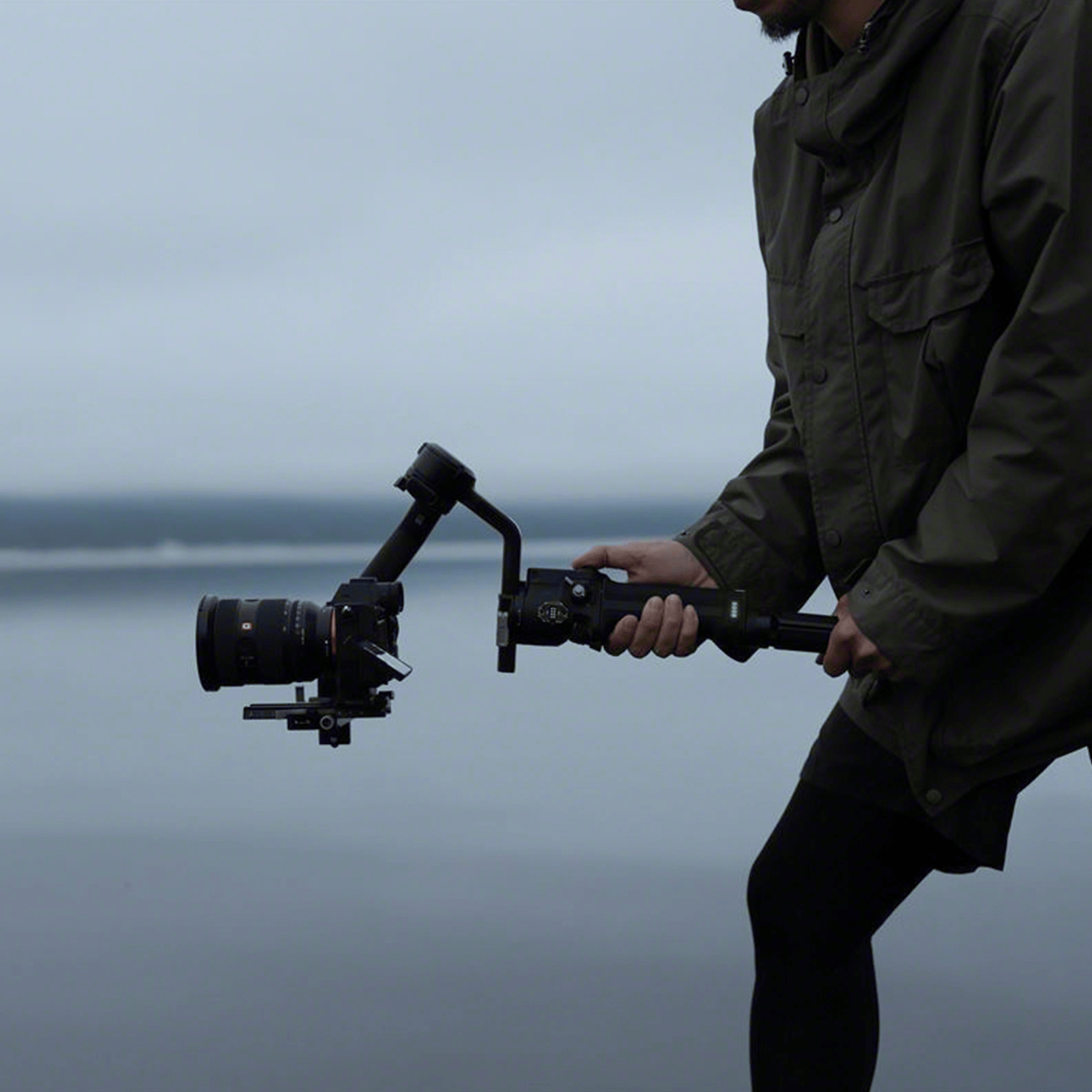 Sony ILCE-7M5 Alpha α7 V Full Frame Hybrid Camera