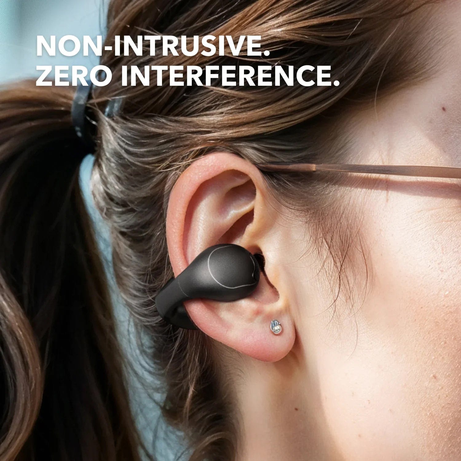 Soundcore C40i | Flexible & Comfortable Clip-On Earbuds
