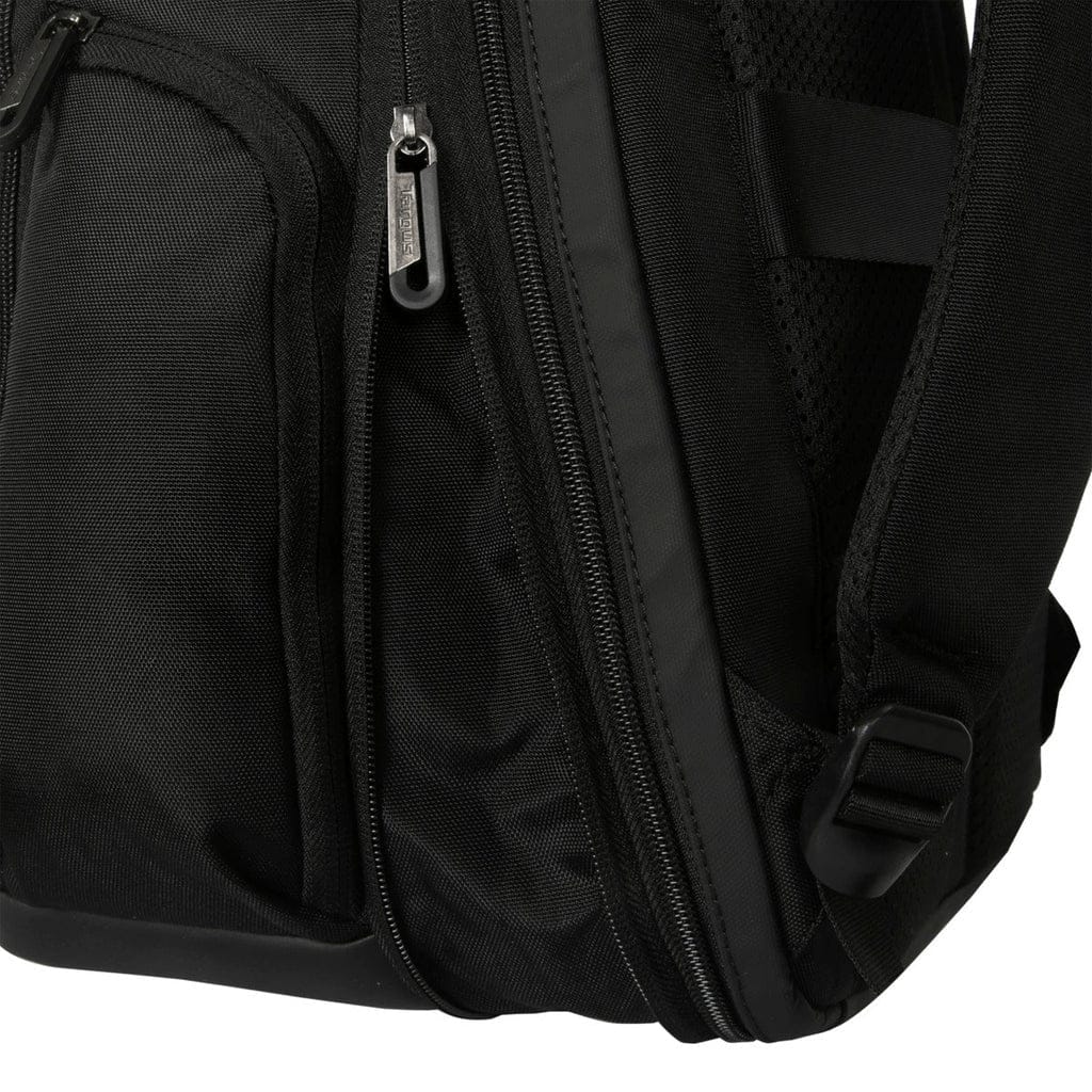 Targus Voyager EXP 17” Travel Backpack
