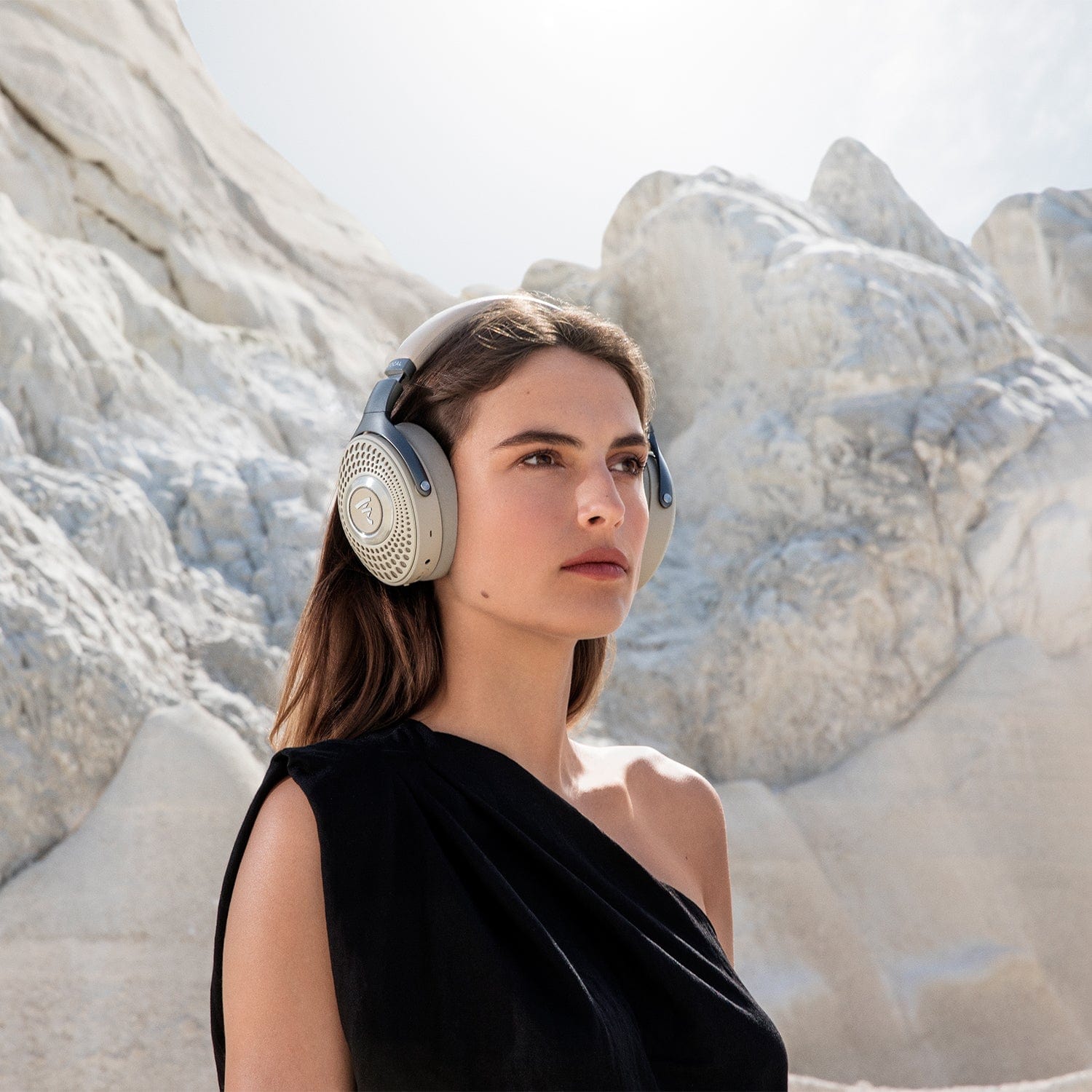 Focal Bathys Over-Ear Hi-Fi Bluetooth Wireless Headphones with Active Noise Cancellation