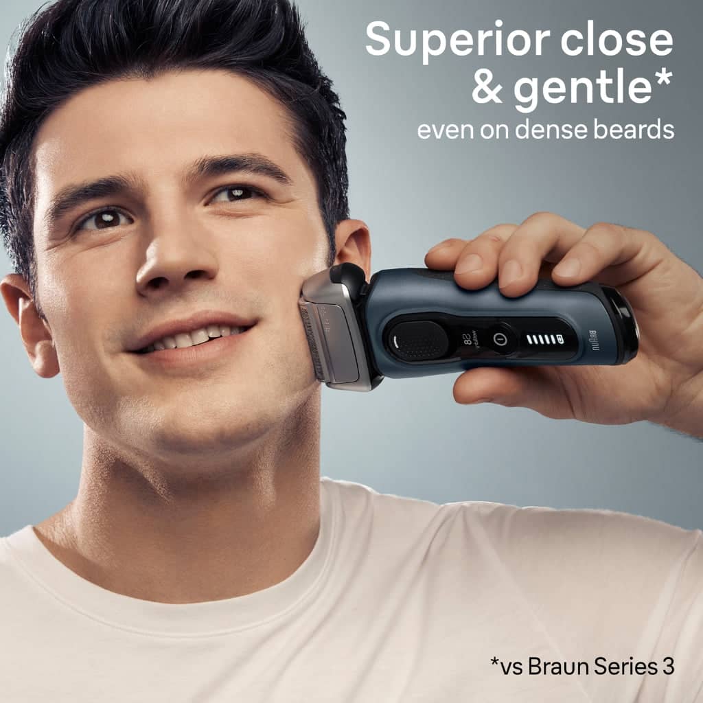 Braun Series 8 8513s Electric Shaver with Charging Stand & Travel Case