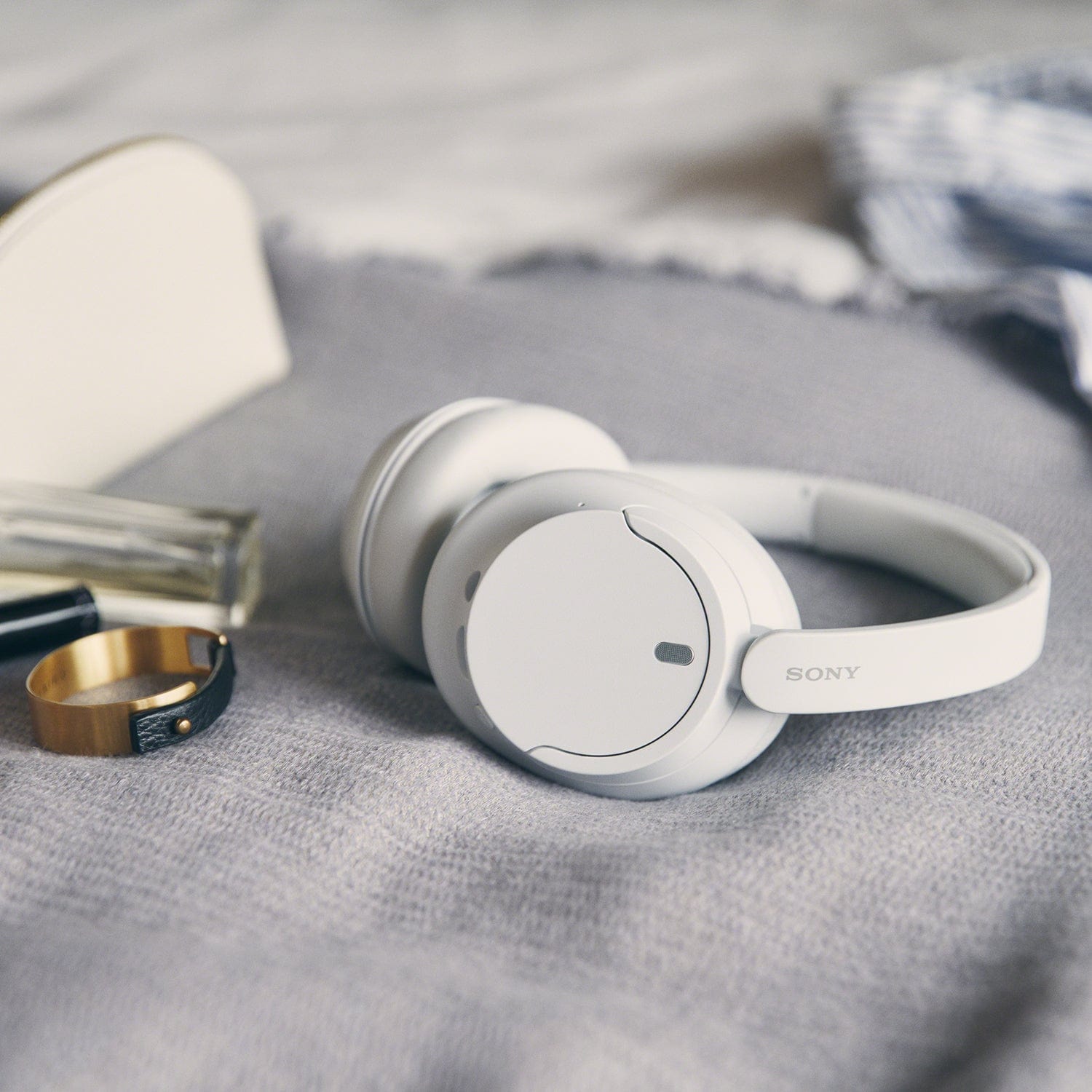 ソニー WH-CH720N Sony WH-CH720N Wireless Noise Cancelling Headphone