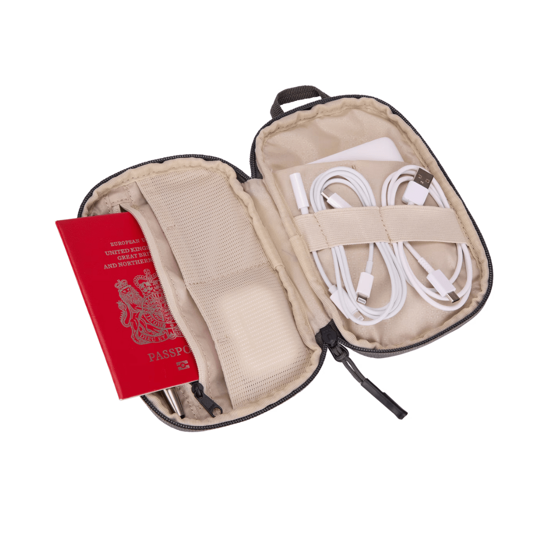 Thule Subterra 2 Powershuttle electronics organizer small